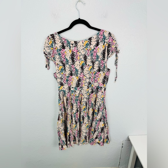 Free People Miss Right Cream & Purple Floral Print Mini Dress with Front Keyhole - Picture 7 of 12